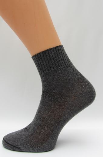 Picture of Lehká, antibakteriální, středně vysoká ponožka P059